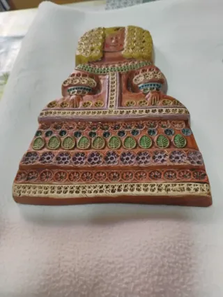 Figuras cerámica Aracena alegres 10 € la unidad