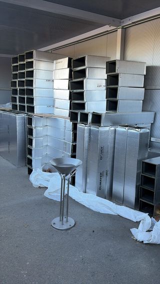 Fabricación y montaje de conductos de fibra y xapa