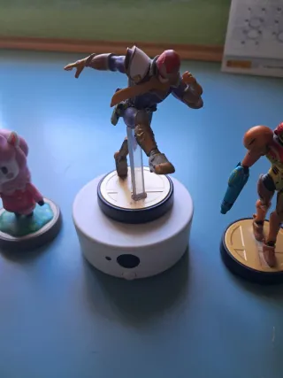 Amiibo animal crossing y super smash bros.