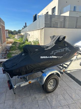 Moto de agua Sea-Doo Spark 2022