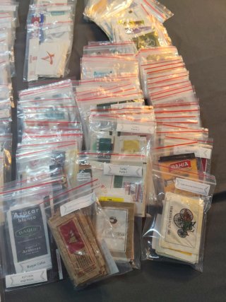 Lote +1000 bustine di zucchero varie