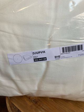 Cojín DJUPVIK a estrenar Ikea