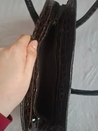 Bolso marrón efecto piel cocodrilo