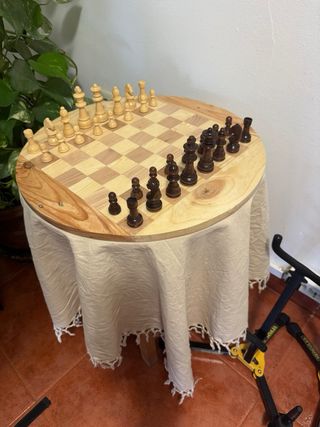 Tablero de ajedrez redondo artesanal