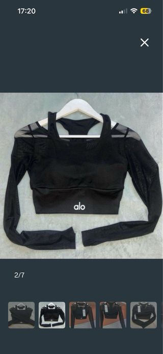 Top Alo Yoga manga larga negro