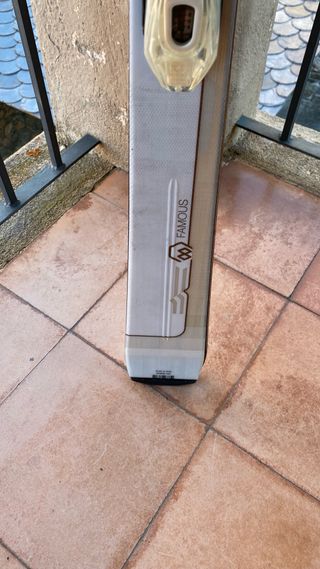Esquís Rossignol Famous con fijaciones