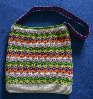 Bolsos tejidos multicolor