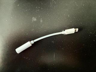 Adaptador Lightning a Jack 3.5mm