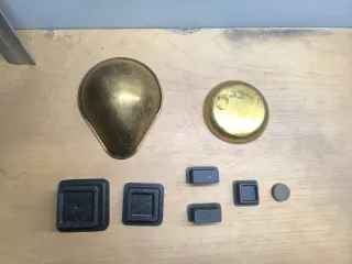 Pesas y platillos báscula antigua