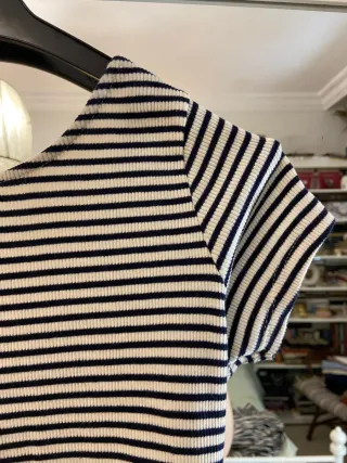 Camiseta cropped de rayas