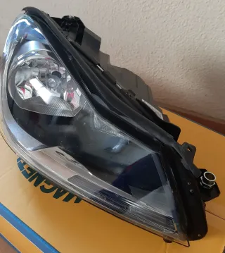 Faro Delantero Mercedes Clase C W204