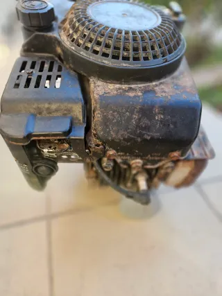 Motor motoazada