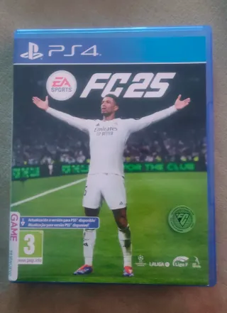 Consola Sony PS4 Blanca + 2 Mandos, Fc 25 y Farcry