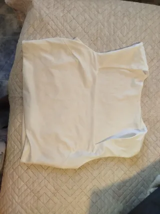 Top blanco escote cuadrado