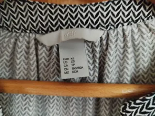 Blusón H&M Talla XS Estampado espiga