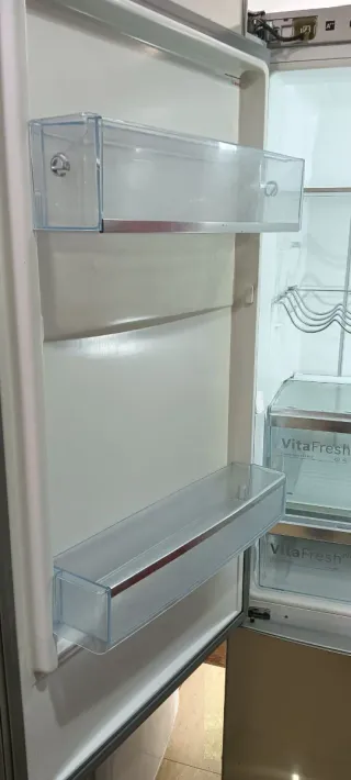 NEVERA COMBI BOSCH NO FROST ENERGÍA A+ 185 X 60 cm