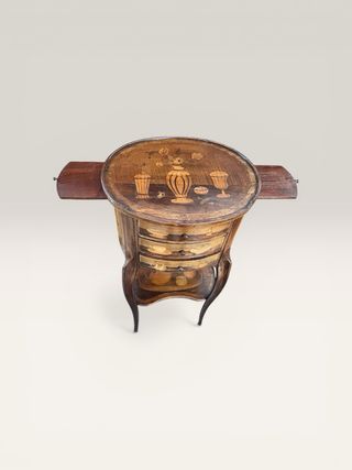 Mueble antiguo frances / Mesita de Té