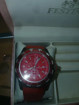 Reloj Kronos Rojo y Plateado 48mm.