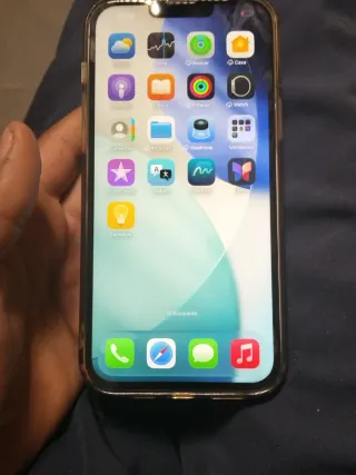 iPhone 14 Plus 128GB - 83% Batería