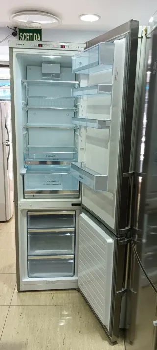 NEVERA BOSCH ACERO INOXIDABLE NO FROST A+++ 201X60