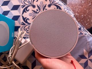 Alexa Echo Pop Bianco