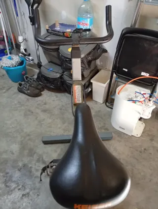 Bicicleta Estática Keiser