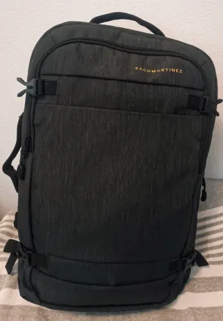 Mochila Paco Martínez sin ruedas negociable .