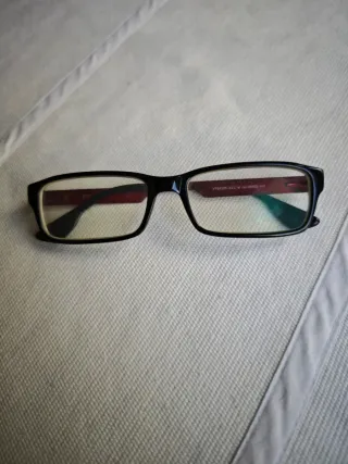 Gafas FILA unisex rectangular Negra/Burdeos