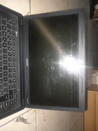 Ordenador Compal Negro