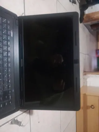 Ordenador Compal Negro