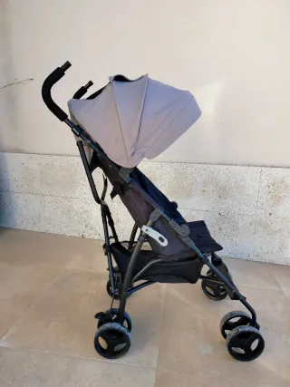 Silla de paseo ligera plegable tipo paraguas