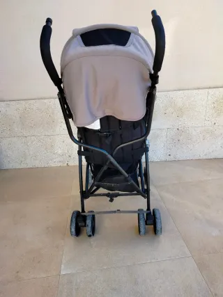 Silla de paseo ligera plegable tipo paraguas