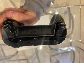 Xbox One S 1TB Blanca + Mando