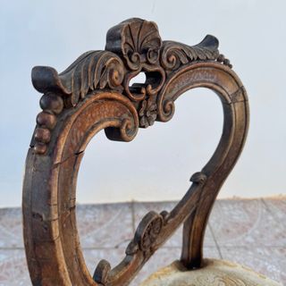 Silla Clásica Madera y Tela Beige