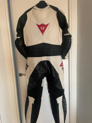 Mono Dainese Laguna Seca Talla 52