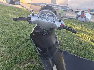 Piaggio Beverly 125cc Plata