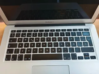 MacBook Air Apple Plata