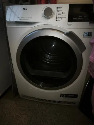 Secadora AEG Serie 8000 Lavatherm
