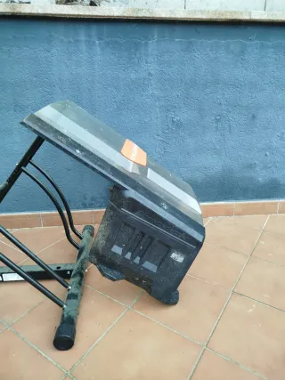 Garaje para robot cortacésped