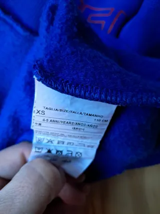 T.110 cm, 4 años, Sudadera Benetton