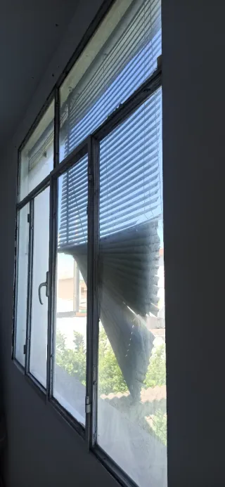 2 Ventanales Hierro. 50€ unidad