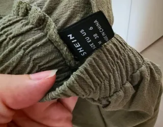 Peto premamá verde militar