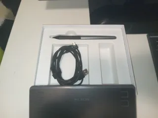 Tableta Gráfica Huion HS64 Negra