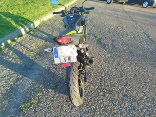 Kawasaki Z 125 Negra y Verde