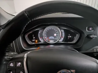 Volvo V40 2014