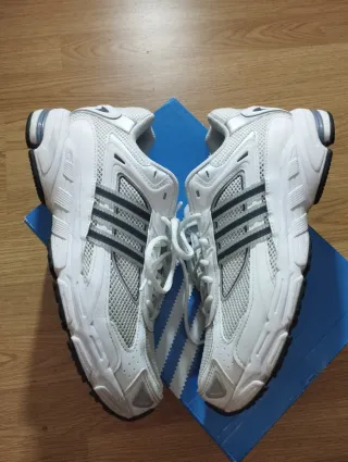 Zapatillas Adidas Response Cl