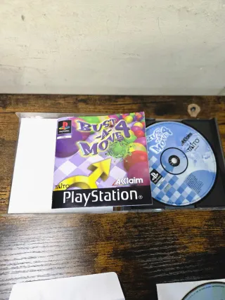 Lotto 3 giochi PlayStation 1