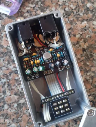 Pedal Clone Rat LM308 Caixa Metálica