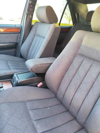 Mercedes-Benz Clase E 1994