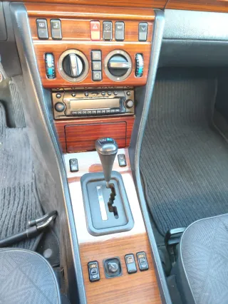 Mercedes-Benz Clase E 1994